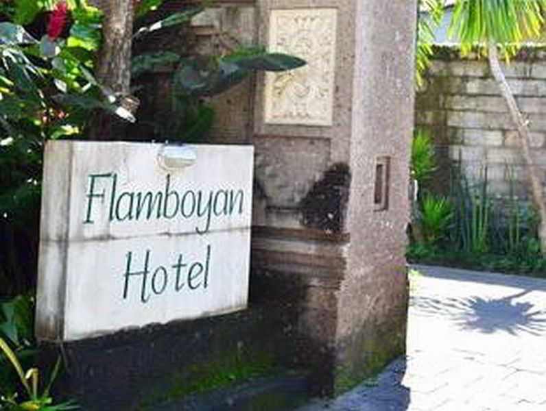 Flamboyan Hotel Kuta Lombok Exteriör bild