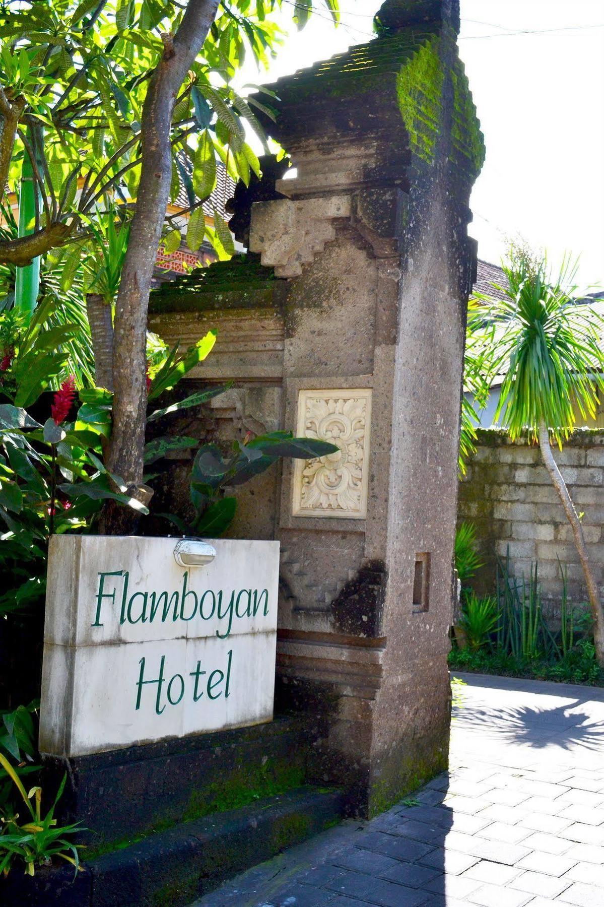 Flamboyan Hotel Kuta Lombok Exteriör bild