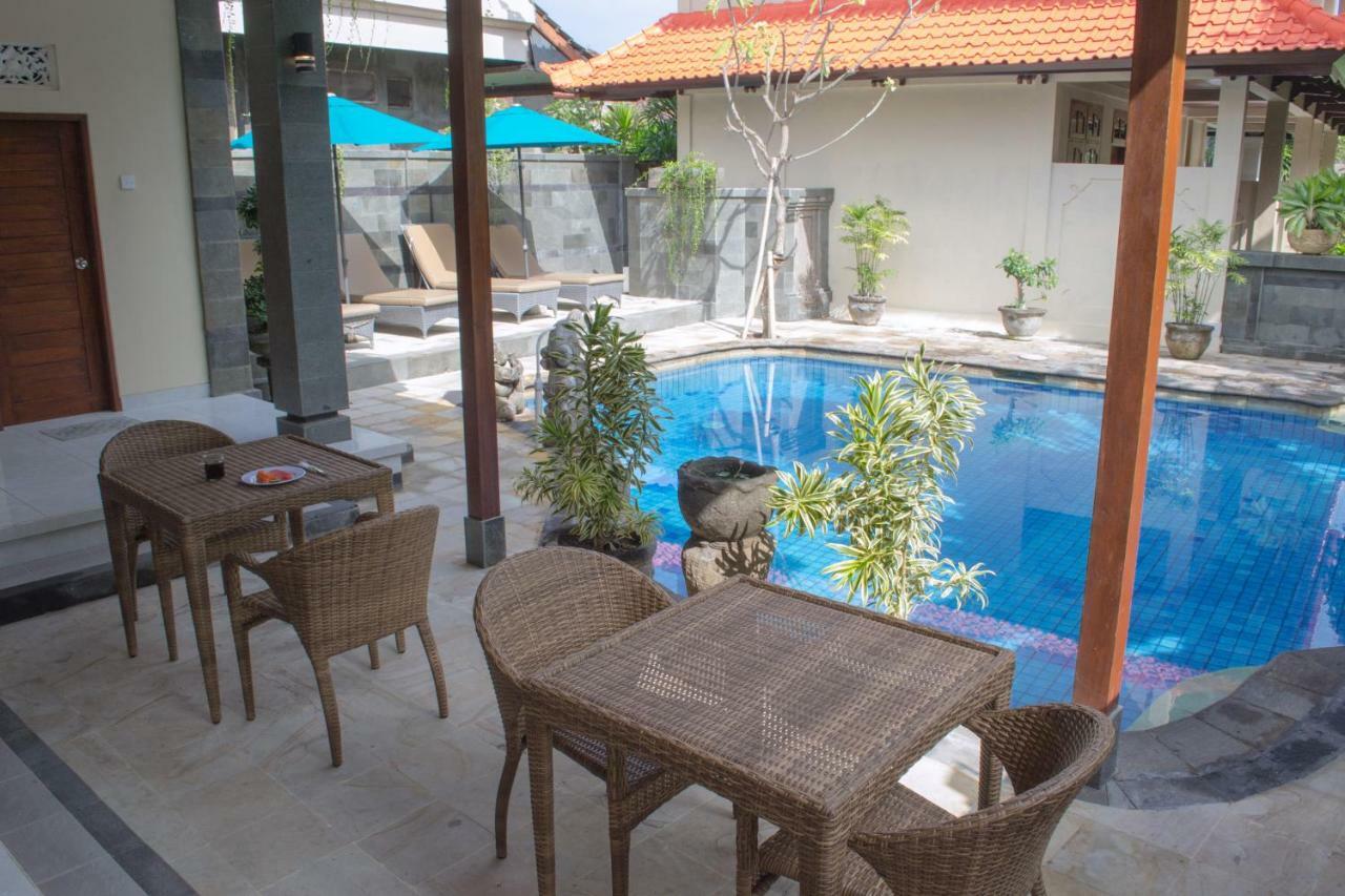 Flamboyan Hotel Kuta Lombok Exteriör bild